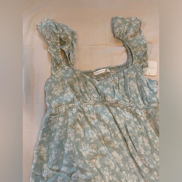 Altar’d State dress. New with tags! Women’s Large - Picture 3 of 3